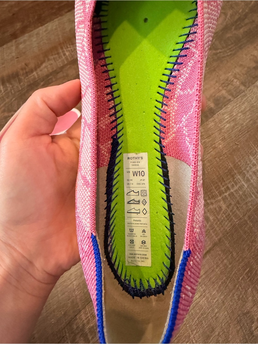 Rothy’s The Point Flats Women’s Size 10 Pink Patterned Knit Washable Pointed Toe - Picture 2 of 9
